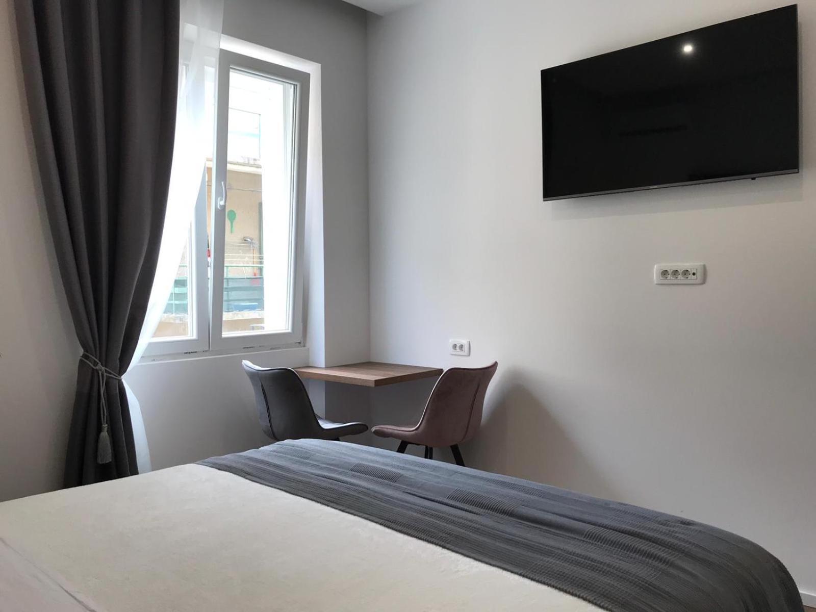 Antares Luxury Rooms 2 斯普利特 外观 照片
