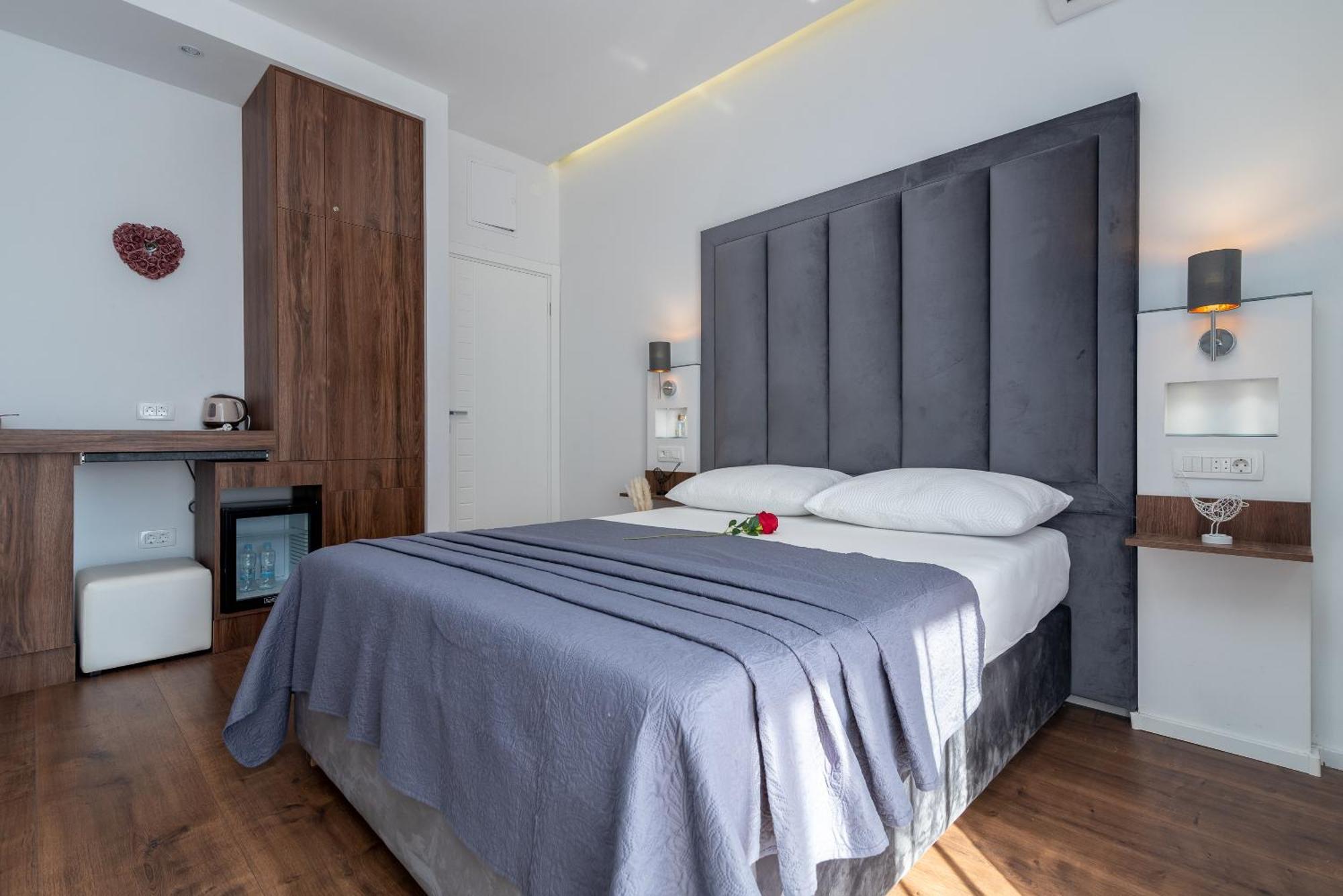 Antares Luxury Rooms 2 斯普利特 外观 照片